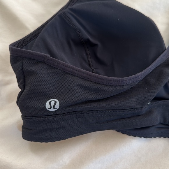 Lululemon All day breeze bra black size 10 NWT - Picture 4 of 10